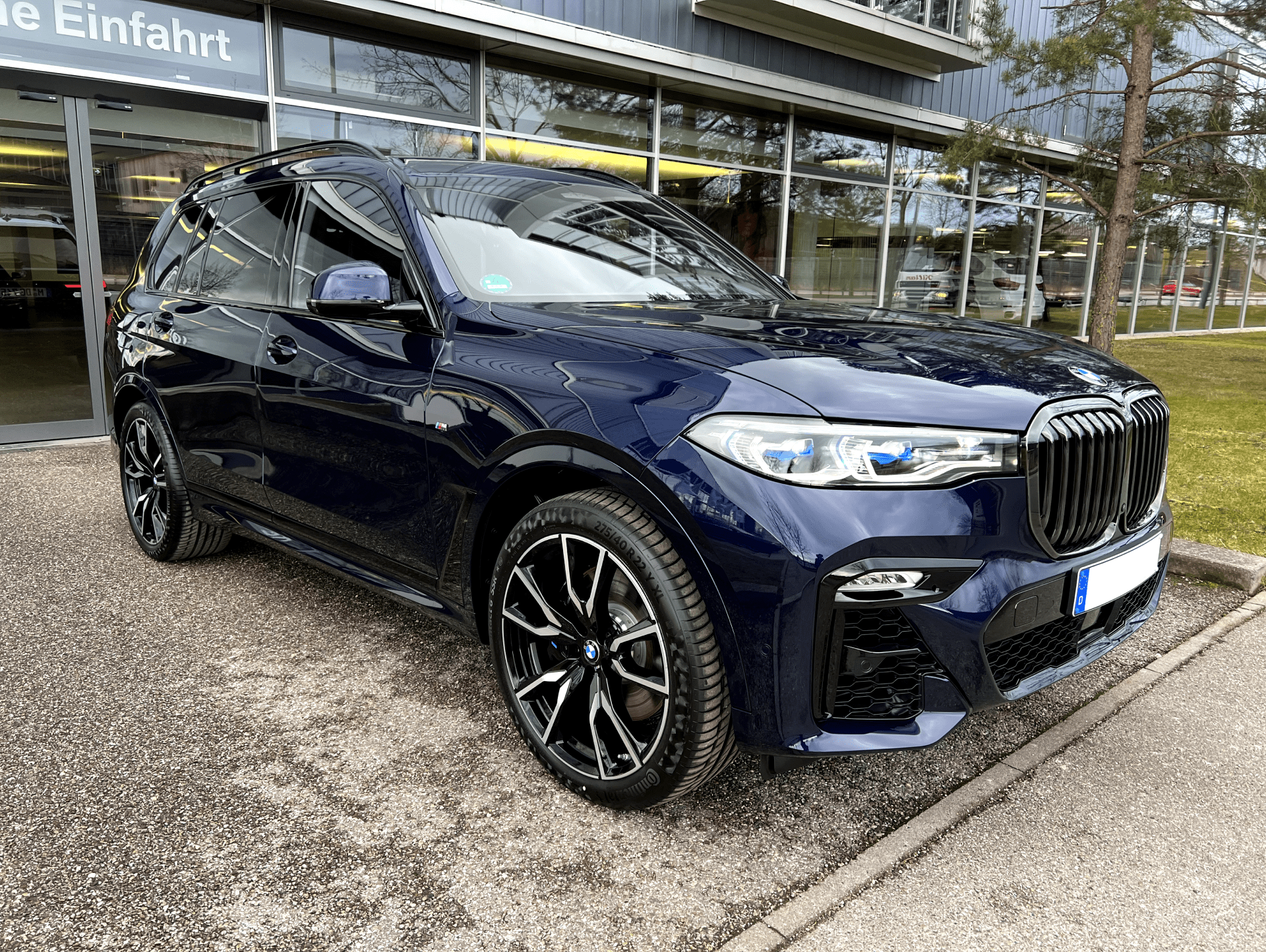 BMW X7